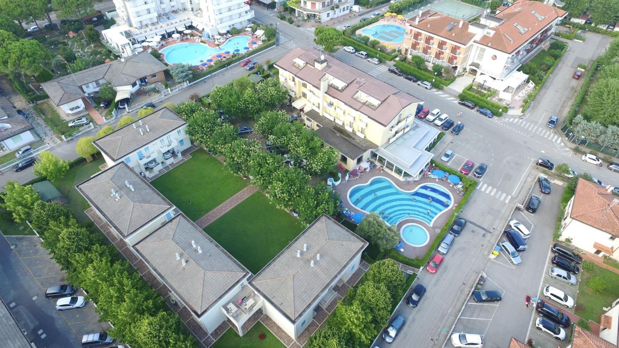 Junior Family Hotel Cavallino-Treporti Extérieur photo